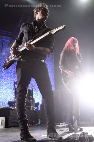 THE KILLS - 2011-11-11 - AMIENS - Zenith - Alison Nicole Mosshart - James William Hince